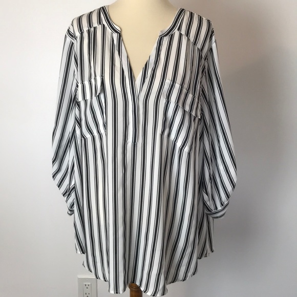torrid Tops - Torrid Black & White Striped Harper Top 4X NWT